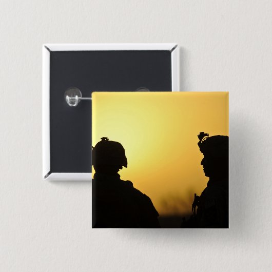 兵士 缶バッジ (正面&裏面)