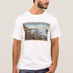 典型的な海岸線の眺め Tシャツ