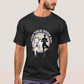 内なる子供を見つける ヤギヨガ 虹 ゼン ヨガ ポーズ Tシャツ