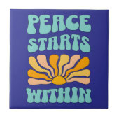 内に平和が始まる タイル (正面)