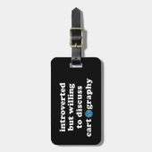 内向的だが漫画学について話し合う気がある ラゲッジタグ (正面縦)