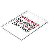 内向的だが真の犯罪を解き明かそうとする ノートブック (左側)