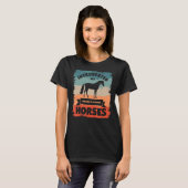 内向的だけど馬の話ならする 馬術 Tシャツ (正面フル)