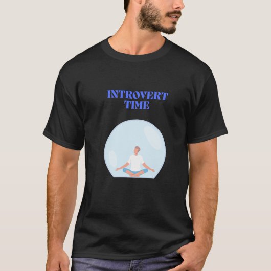 内向的な時間 静かな瞑想 イラストTシャツ Tシャツ (正面)