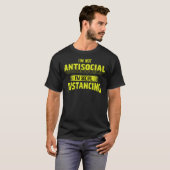 内向私は反社会的ではない私は社会的ディタンシンである Tシャツ (正面フル)