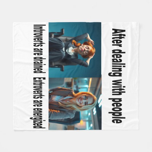 内向/外向きの毛布で自分を包む フリースブランケット (正面(横))