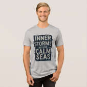 内嵐が穏やかな海に トライブレンドTシャツ (正面全面)