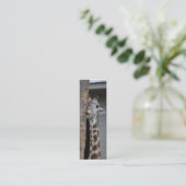 "内気なキリン"のしおり スキニー名刺 (スタンド正面)