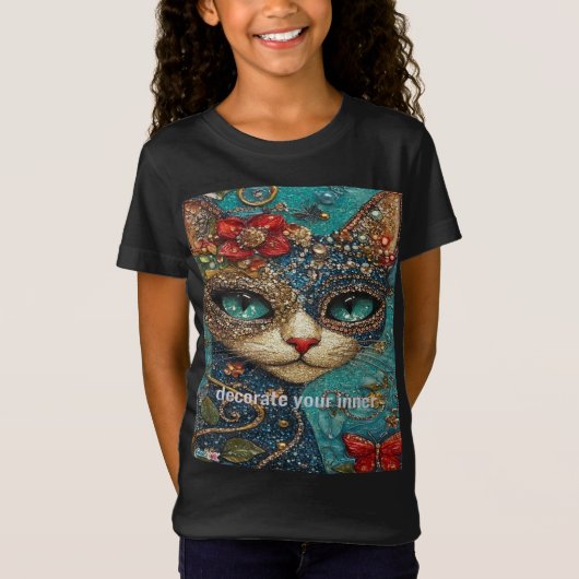 内面を飾る Tシャツ (正面)