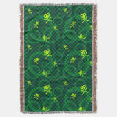 円が付いているEmo緑のパターン スローブランケット (正面縦)