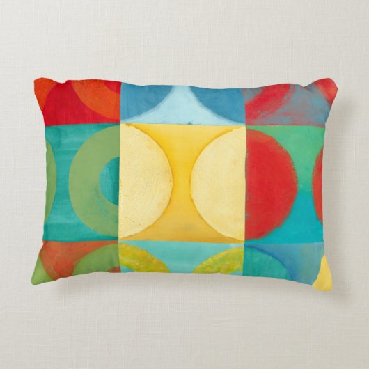円とポップ・アートの正方形を使用した明るいアート アクセントクッション (裏面)