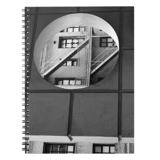 円と線のアーキテクチャの白黒の写真 ノートブック (正面)