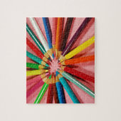 円のカラフルな鉛筆のクレヨン ジグソーパズル (縦)