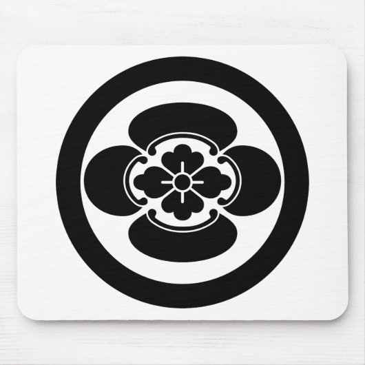 円の中の木工 マウスパッド (正面)