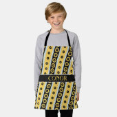 円の黄色い黒のパタミニマルーン エプロン (着用した状態)