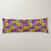 円パターン ボディピロー (裏面)