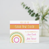 円モダン日付の保存 – ピンクとオレンジ 案内ポストカード (スタンド正面)