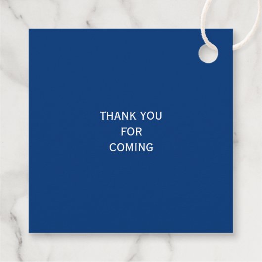 円形のスカラップ結婚ドまたはシャワーギフトラベル、青 フェイバータグ (裏面)