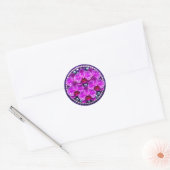 円形の紫の蘭の花束 ラウンドシール (封筒)