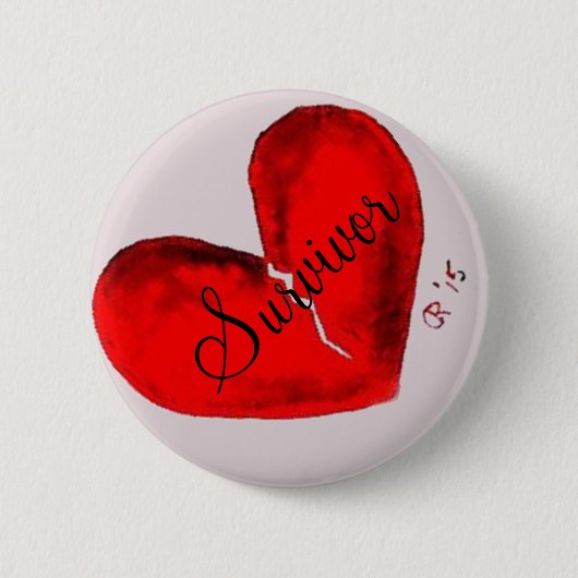 円形の金属の生存者ボタン 缶バッジ (正面)