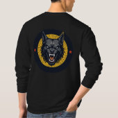 円形デザインの凶猛なオオカミのイラスト Tシャツ (裏面)