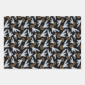 円錐付き白い雪の松の枝 ラッピングペーパーシート (正面)