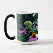 円錐花のピンクのガーデンフロックスの風景 モーフィングマグカップ (左)