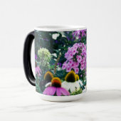 円錐花のピンクのガーデンフロックスの風景 モーフィングマグカップ (正面左)