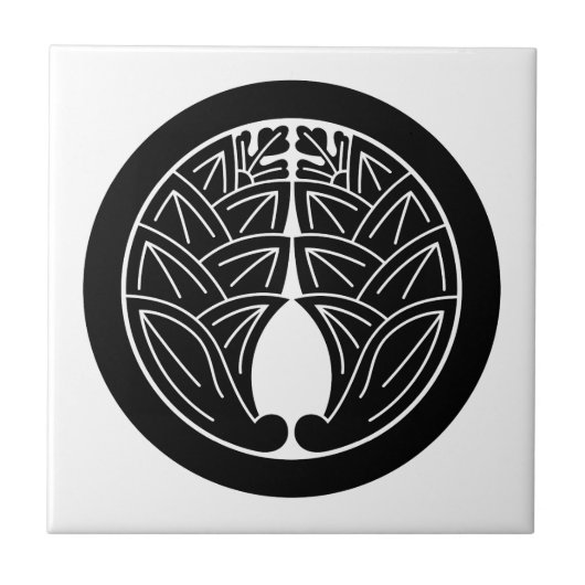 円陣で抱き合うジンガー タイル (正面)