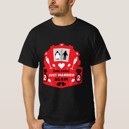 再おもしろいたった今結婚しましたTシャツ Tシャツ (正面)