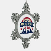 再び犬を安全にするトランプ選挙 スノーフレークピューターオーナメント (左)