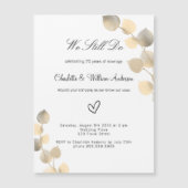 再生ゴールデンユーカリのホワイトラグジュアリー マグネット招待状 (正面)