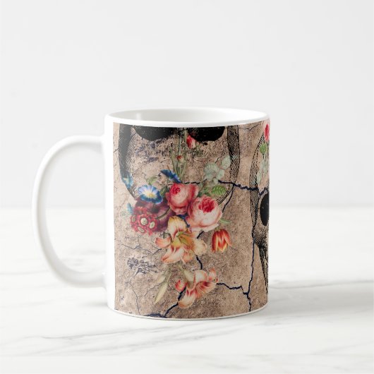 再生 – スカルが粉々から咲く コーヒーマグカップ (左)