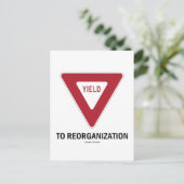 再編に屈する（経済学のサイン・ユーモア） ポストカード (スタンド正面)