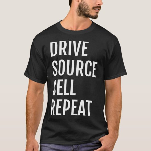 再販スリフティング・ドライブ・ソース販売繰り返し Tシャツ (正面)
