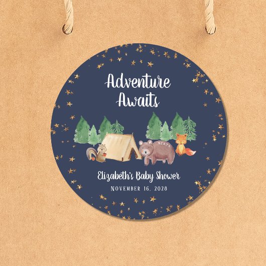 冒険がウッドランド動物の赤ちゃんシャワーを待つ ラウンドシール