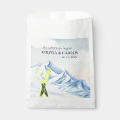 冒険がスキー山の冬の結婚式を開始 フェイバーバッグ (正面)