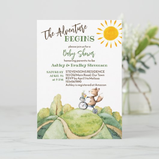 冒険が始まるベビーキツネ乗り自転車の赤ちゃんシャワー 招待状 (スタンド正面)