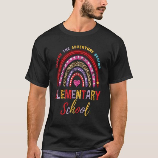 冒険が始まる小学校 Tシャツ (正面)
