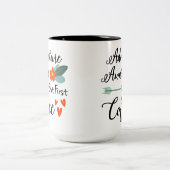 冒険が待っているが、最初のコーヒー動機マグカップ ツートーンマグカップ (中央)