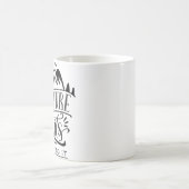 冒険が待っている、さあ行ってみよう コーヒーマグカップ (中央)