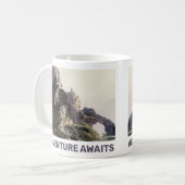 冒険が待っている。ファンタジーの風景 コーヒーマグカップ (正面左)