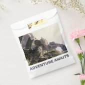 冒険が待っている。ファンタジーの風景 フェイバーバッグ (封をした状態)