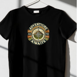 冒険が待っている Tシャツ