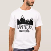冒険が待っているTシャツ Tシャツ (正面)