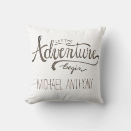 冒険に水の色の森と名前を始める クッション