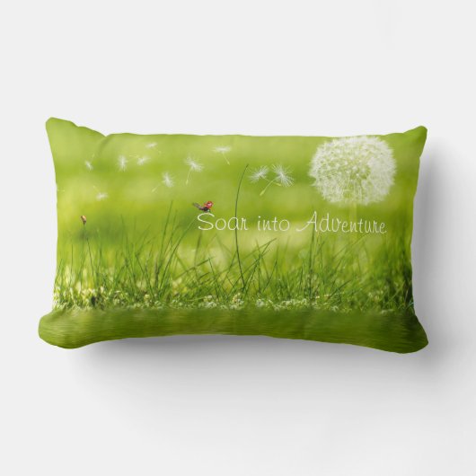冒険に舞い上がる ランバークッション (正面)