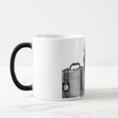 冒険の準備ができているダッパーdachshand モーフィングマグカップ (左)