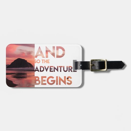 冒険は始まります ラゲッジタグ (正面横)