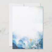 冒険は山の風景の赤ちゃんシャワーを待っている 招待状 (裏面)